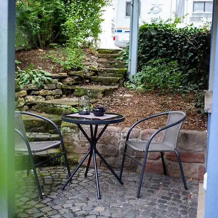 Best Stay Moderne Stadtwohnungen In Huenfeld - Kueche, Schlafsofa, Terrasse Oder Balkon Wlan Smart Tv Exterior photo